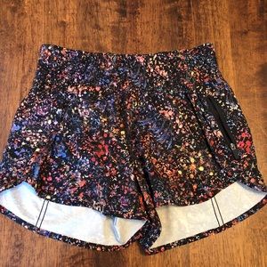 Lululemon size 4 tracker shorts